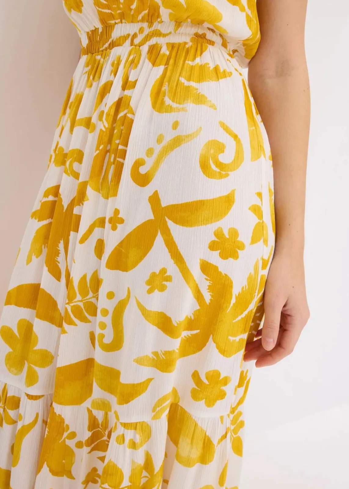 bonprix Bekleidung·Pullover & Strickjacken|Kleider^One-Shoulder-Kleid aus strukturierter Viskose weiß/lemoncurry floral
