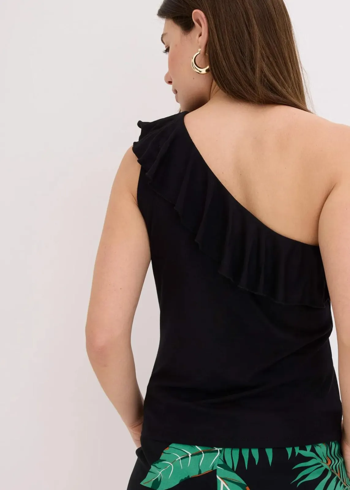 bonprix Shirts & Tops^One-Shoulder-Top mit Volant aus softem Viskose-Mix schwarz