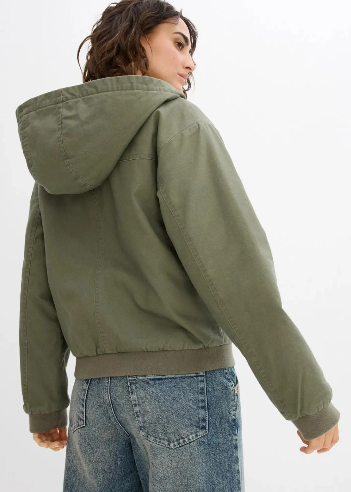 bonprix Jacken & Mäntel^Outdoorjacke aus reiner Baumwolle schlammgrün