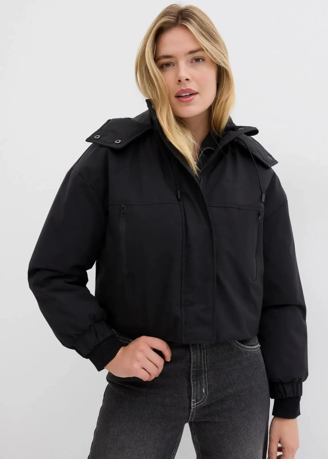 bonprix Bekleidung·Hosen|Jacken & Mäntel^Outdoorjacke, verkürzt, wasserabweisend schwarz
