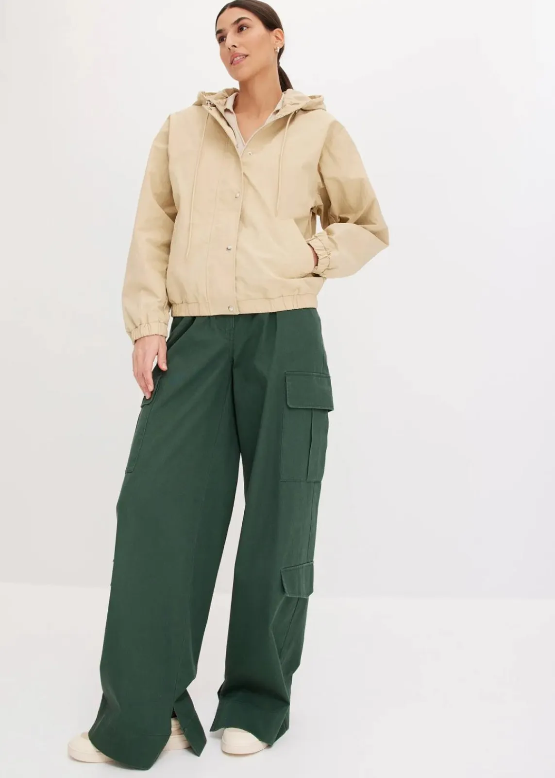 bonprix Jacken & Mäntel|Bekleidung·Hosen^Oversize Blouson grünbeige