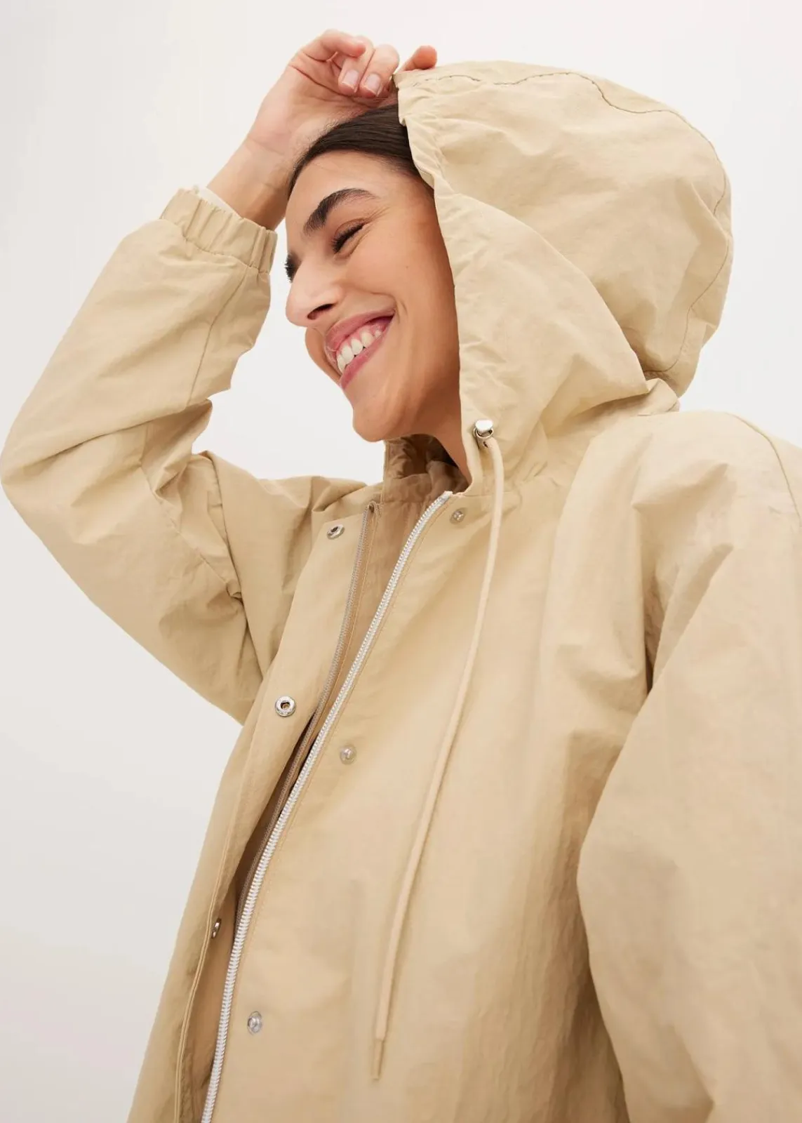 bonprix Jacken & Mäntel|Bekleidung·Hosen^Oversize Blouson grünbeige