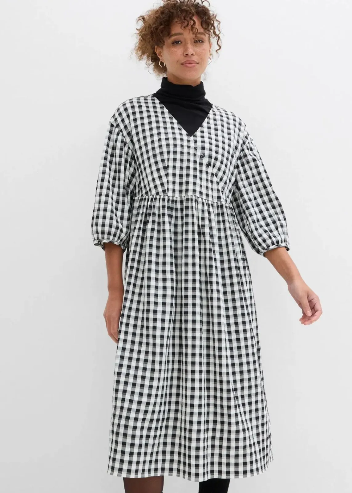 bonprix Bekleidung·Pullover & Strickjacken|Kleider^Oversize Midikleid schwarz/weiß kariert
