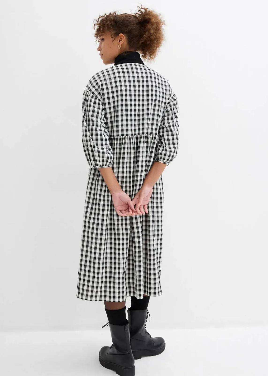 bonprix Bekleidung·Pullover & Strickjacken|Kleider^Oversize Midikleid schwarz/weiß kariert