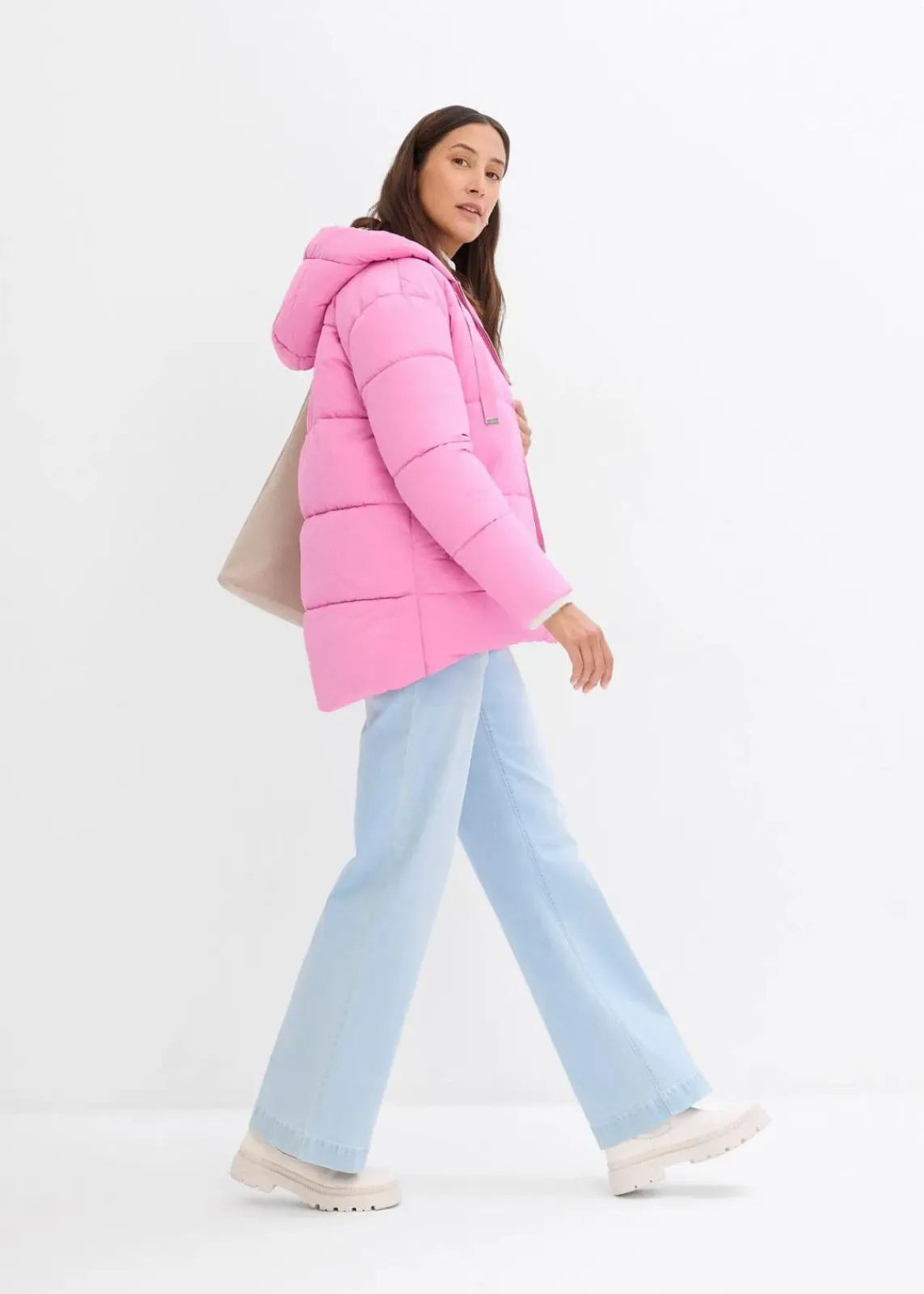 bonprix Bekleidung·Hosen|Nachhaltigere Materialien^Oversize Puffer-Jacke rosapink