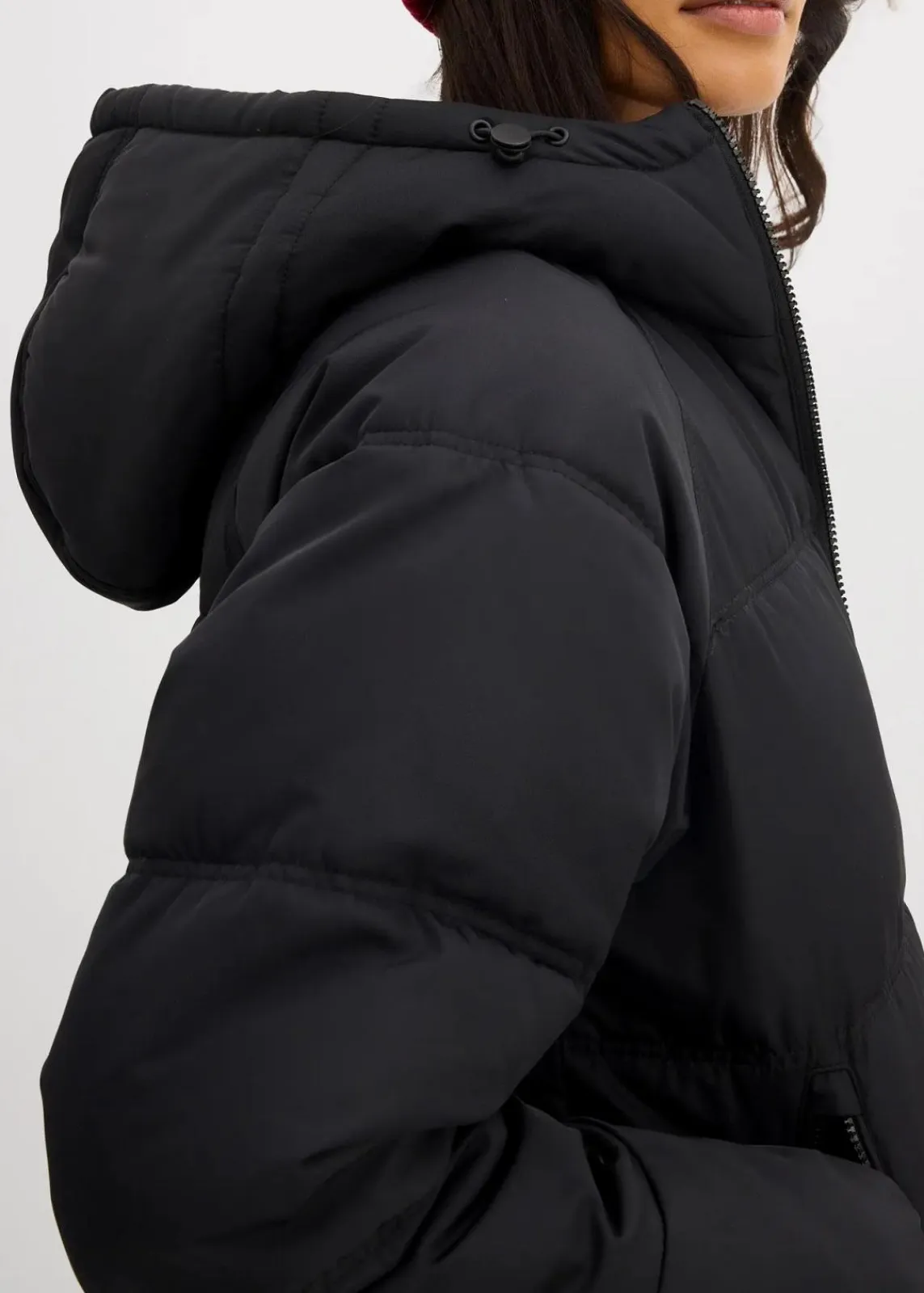 bonprix Nachhaltigere Materialien|Jacken & Mäntel^Oversize Steppjacke schwarz