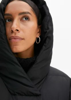 bonprix Bekleidung·Hosen|Nachhaltigere Materialien^Oversize Steppmantel schwarz