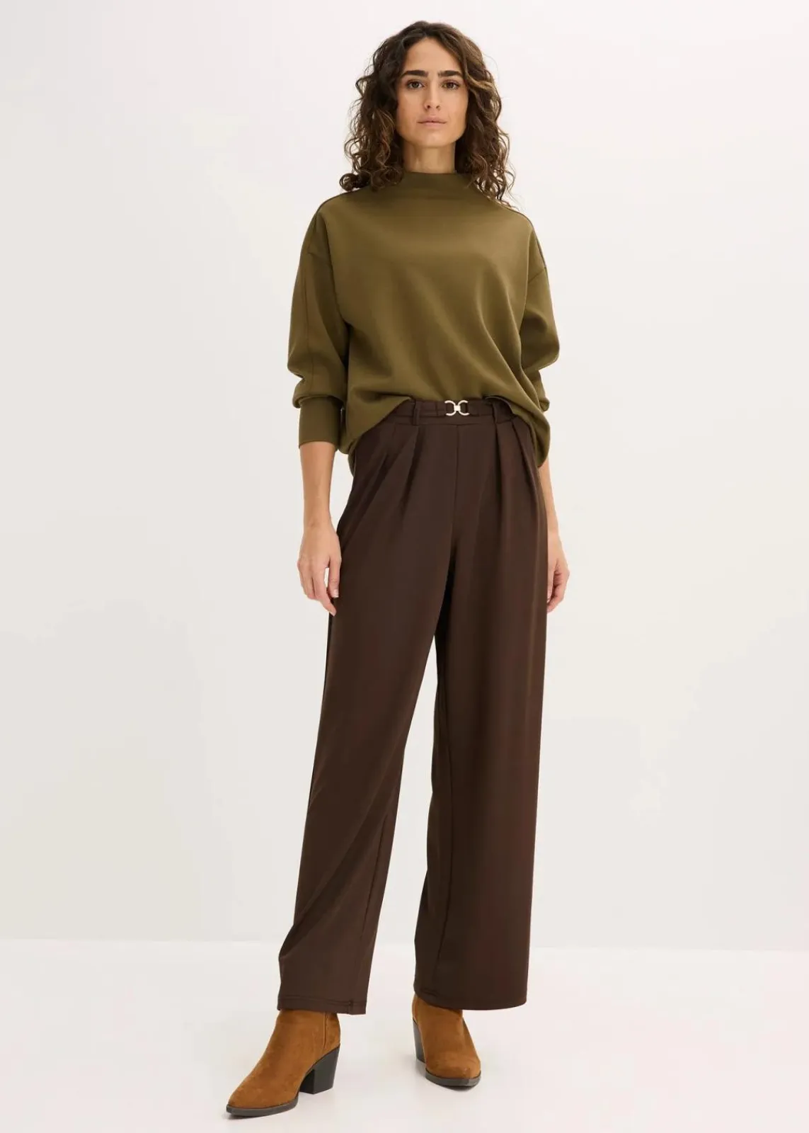 bonprix Sweat|Basics^Oversize Sweatshirt aus weichem Scuba erdoliv