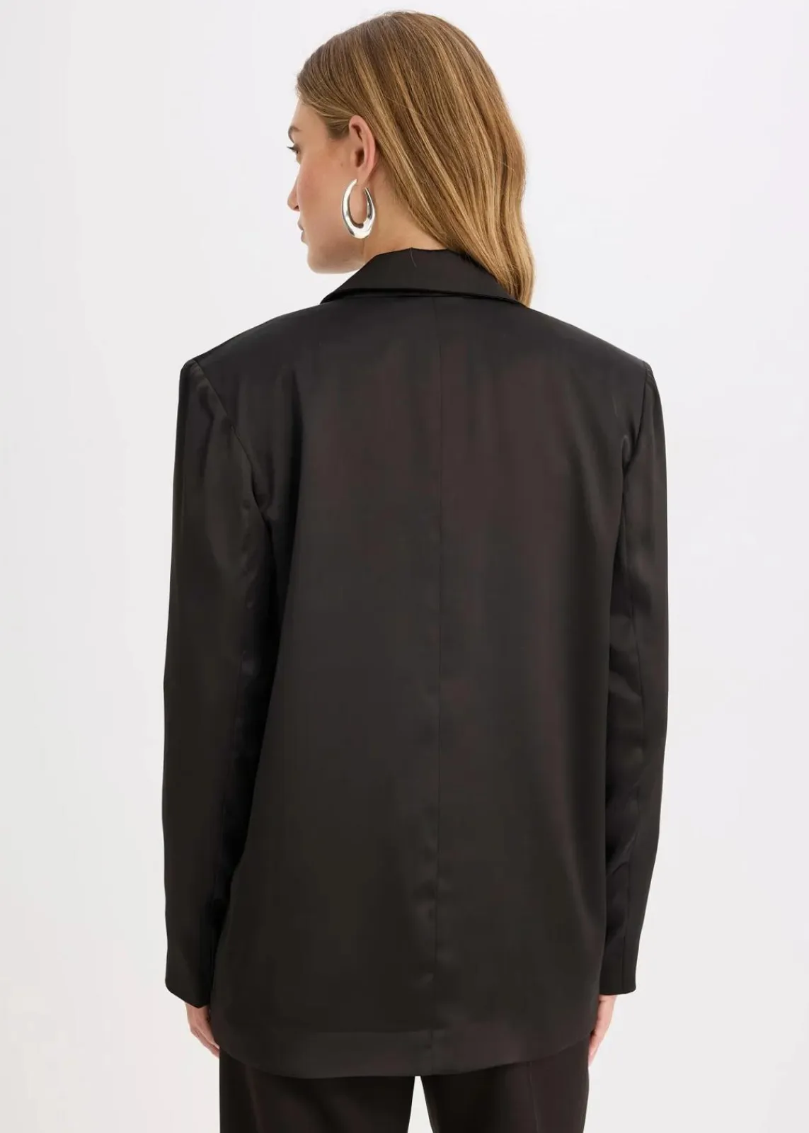 bonprix Nachhaltigere Materialien|Blazer^Oversize-Blazer aus Satin schwarz