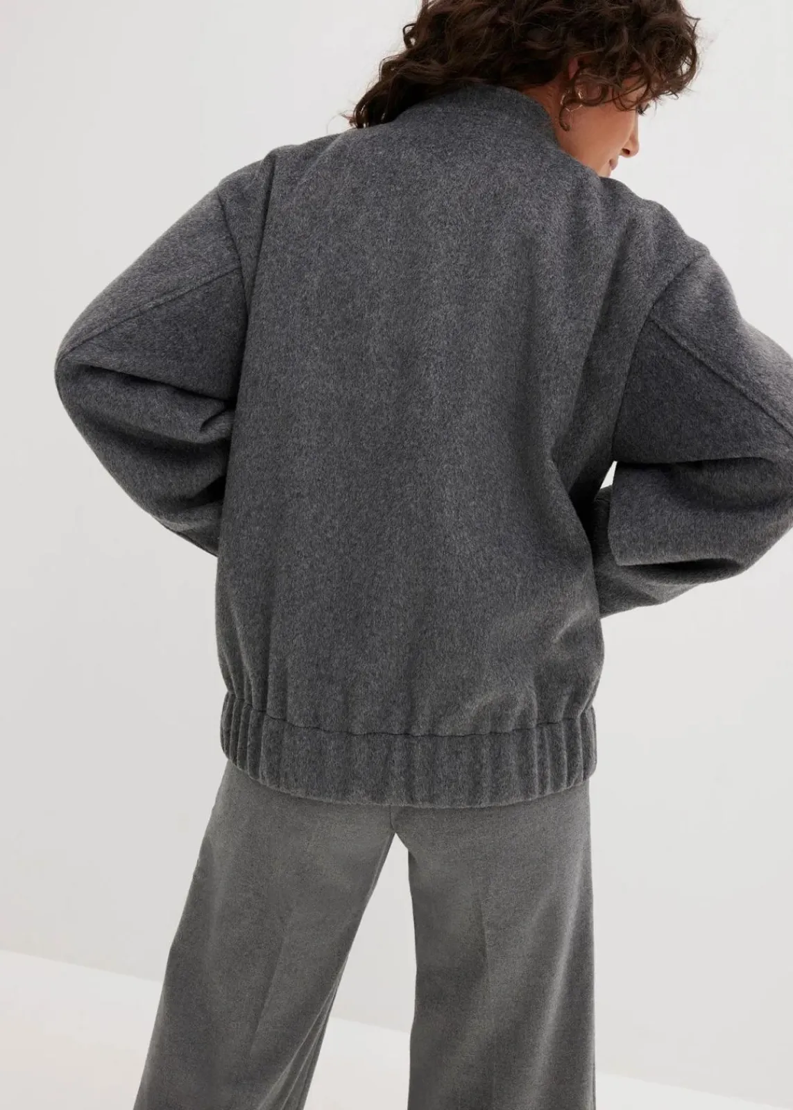 bonprix Bekleidung·Hosen|Jacken & Mäntel^Oversize-Blouson in Wolloptik anthrazit meliert meliert
