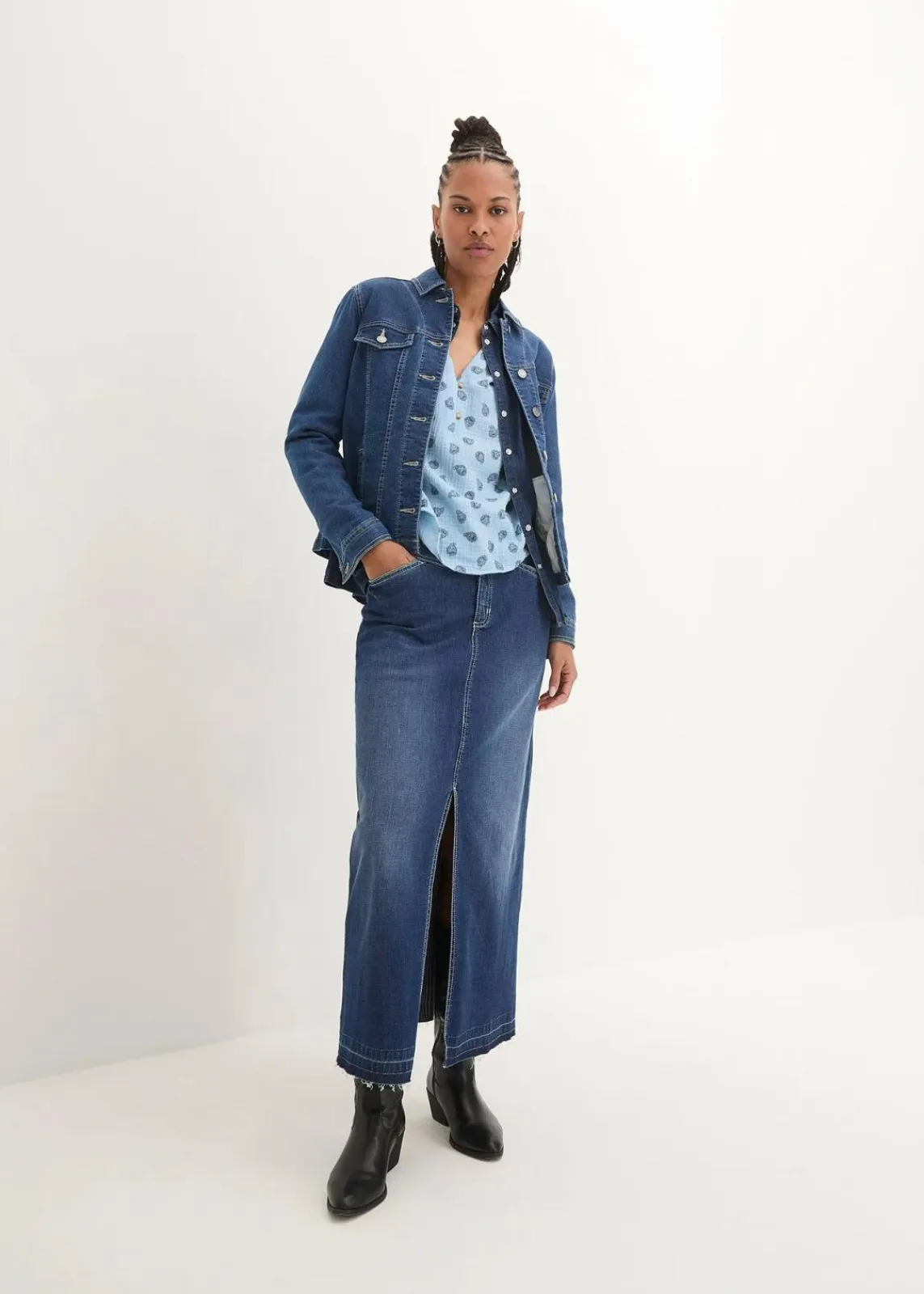 bonprix Blusen & Tuniken|Bekleidung·Jacken & Mäntel^Oversize-Bluse aus luftigem Musselin hellblau paisley