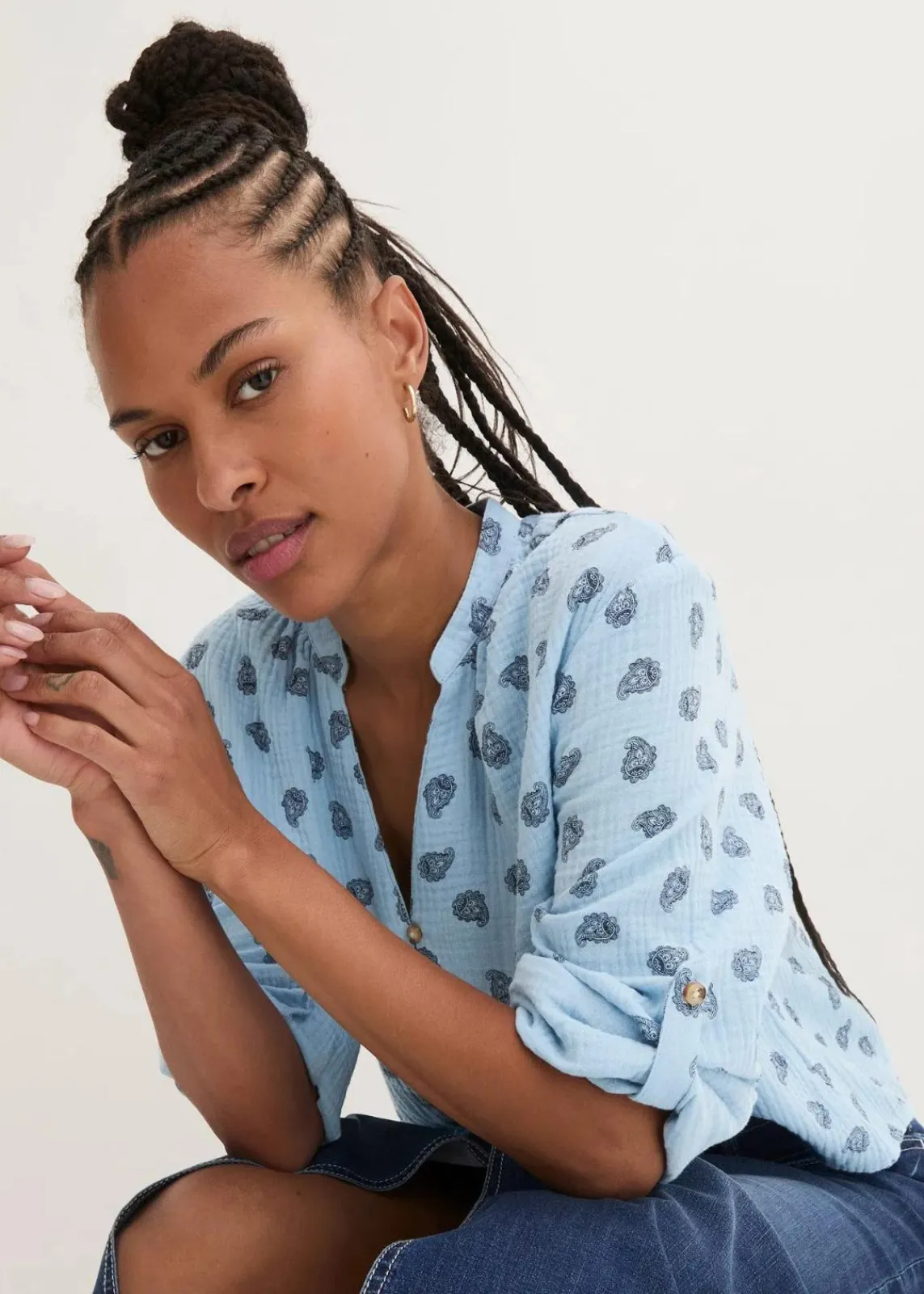 bonprix Blusen & Tuniken|Bekleidung·Jacken & Mäntel^Oversize-Bluse aus luftigem Musselin hellblau paisley