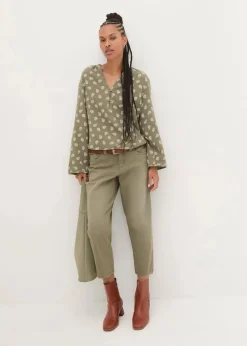 bonprix Bekleidung·Jacken & Mäntel|Blusen & Tuniken^Oversize-Bluse aus luftigem Musselin oliv paisley