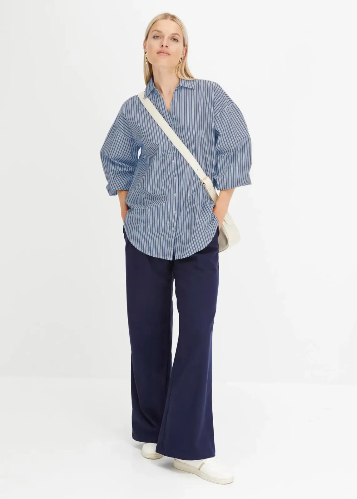 bonprix Blusen & Tuniken|Bekleidung·Jacken & Mäntel^Oversize-Bluse aus reiner Baumwolle rauchblau/weiß längs gestreift