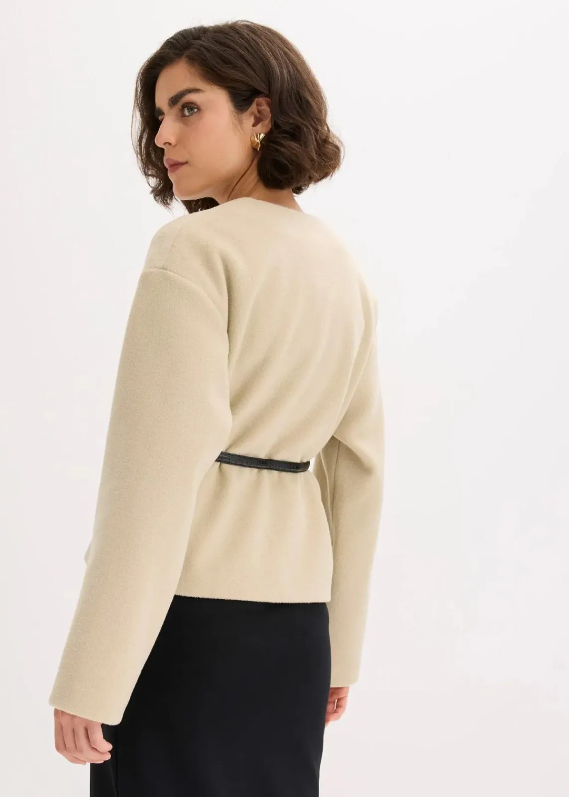 bonprix Blazer|Bekleidung·Basics^Oversized Blazer mit Gürtel in Wolloptik, ungefüttert mattschilf