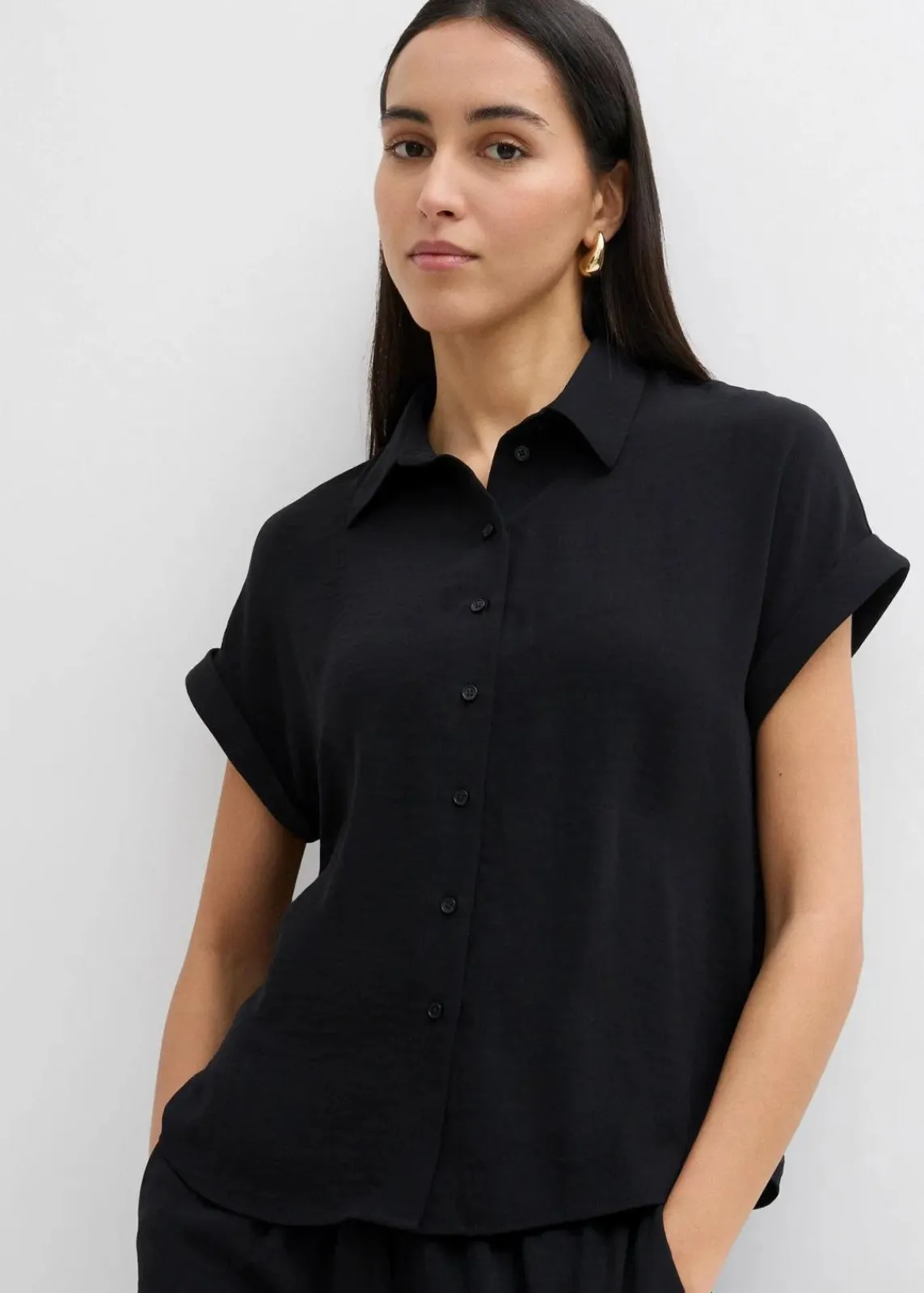 bonprix Zweiteiler & Sets|Blusen & Tuniken^Oversized Bluse aus strukturiertem Crêpe schwarz