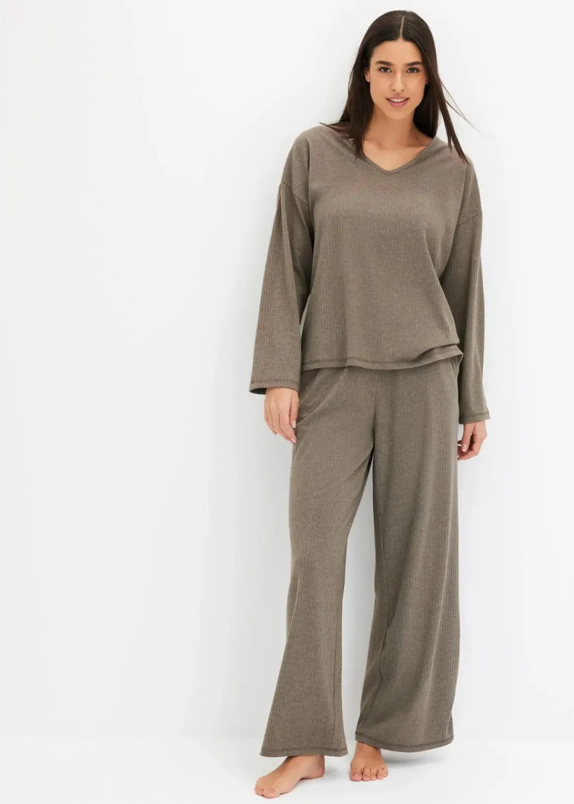 bonprix Wäsche·Homewear|Wäsche·Nachtwäsche^Oversized Loungewear Hausanzug aus weicher Rippe braun meliert