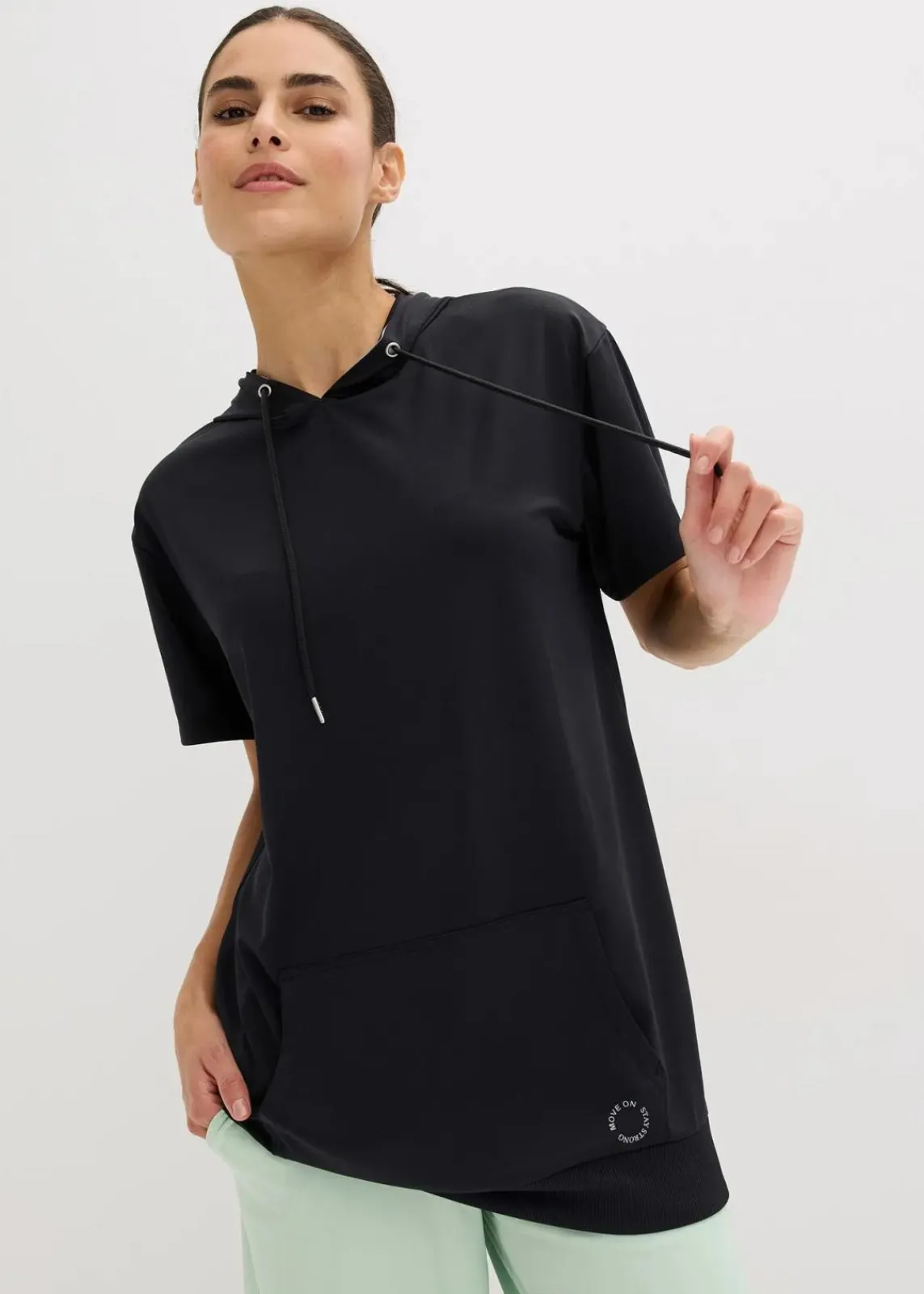 bonprix Bekleidung·Sweat|Sportbekleidung^Oversized Sport-Shirt mit Kapuze, schnelltrocknend schwarz