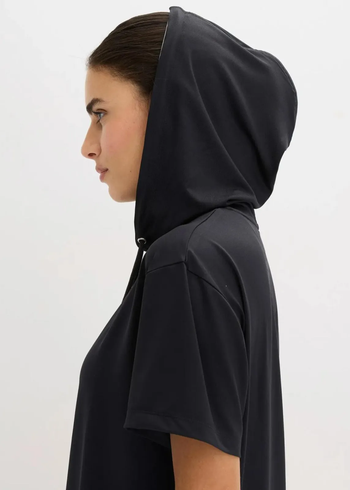 bonprix Bekleidung·Sweat|Sportbekleidung^Oversized Sport-Shirt mit Kapuze, schnelltrocknend schwarz