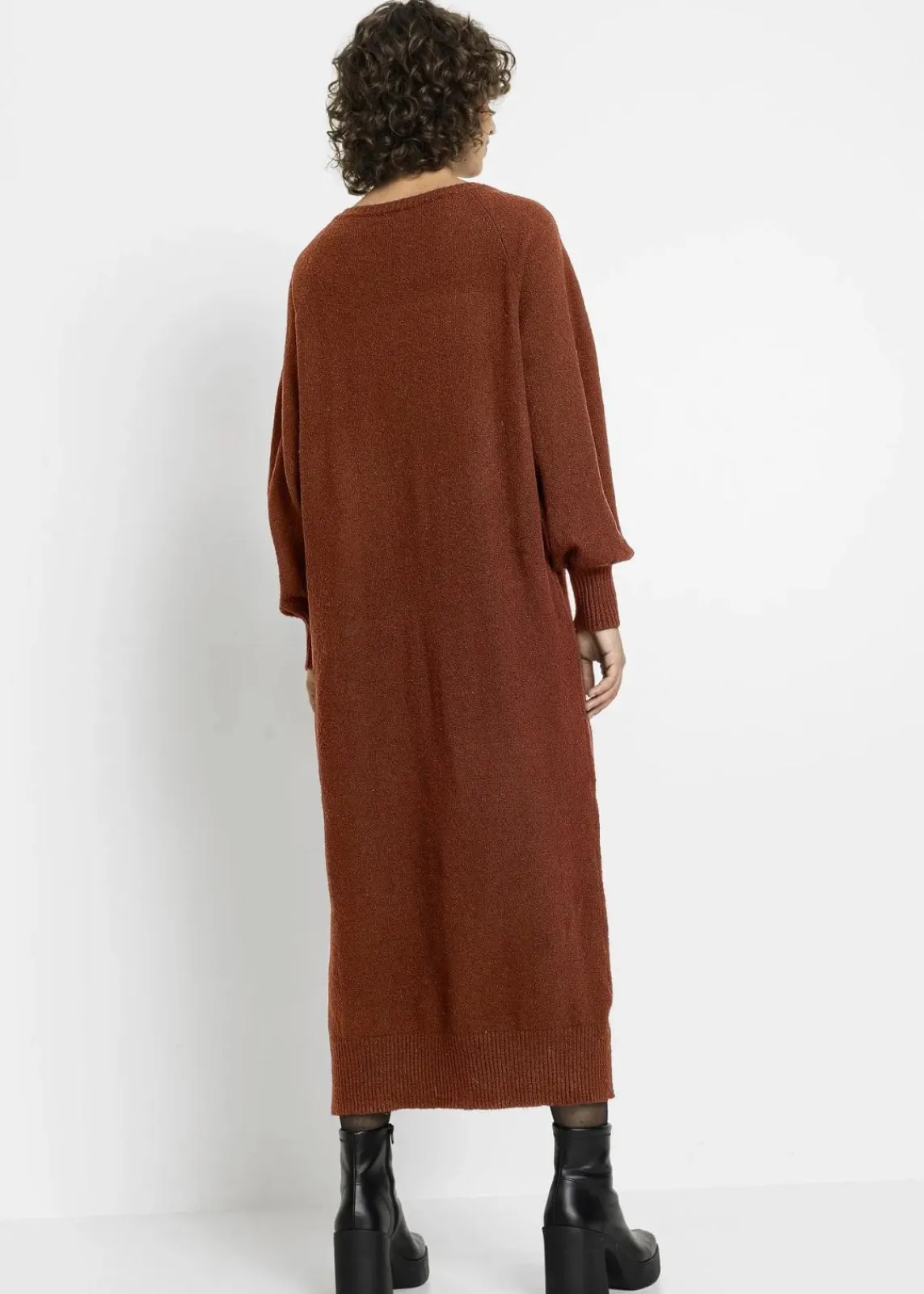 bonprix Strickmode|Kleider^Oversized Strickkleid in Midilänge mahagonibraun meliert