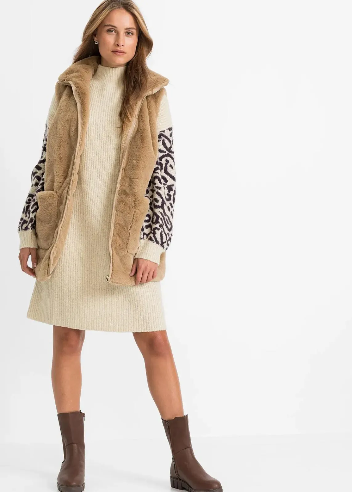 bonprix Bekleidung·Umstandsmode|Bekleidung·Pullover & Strickjacken^Oversized Strickkleid mit Leomuster hellsand meliert/ schwarz leo