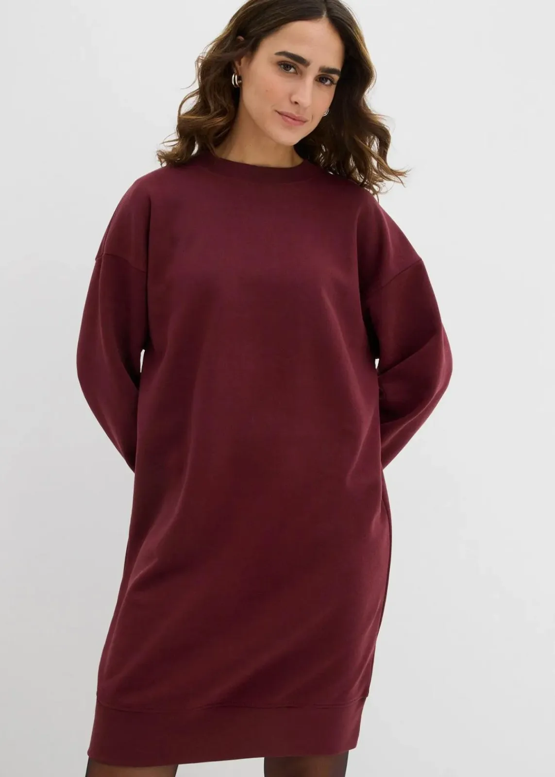 bonprix Bekleidung·Röcke|Bekleidung·Blusen & Tuniken^Oversized Sweatkleid dunkelbeere