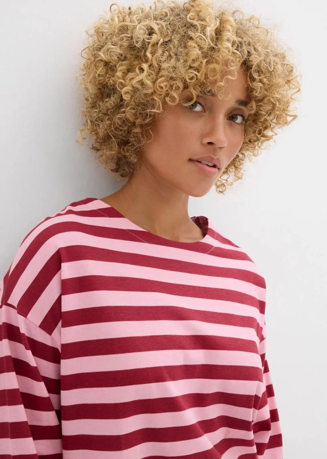 bonprix Shirts & Tops^Oversized-Shirt aus reiner Baumwolle pflaumenrot/rauchorchidee gestreift