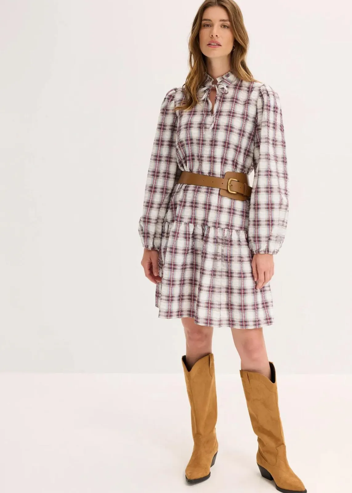 bonprix Bekleidung·Pullover & Strickjacken|Kleider^Oversize-Kleid perlweiß/tintenblau/lavarot/hellkhaki/dunkelbraun kariert