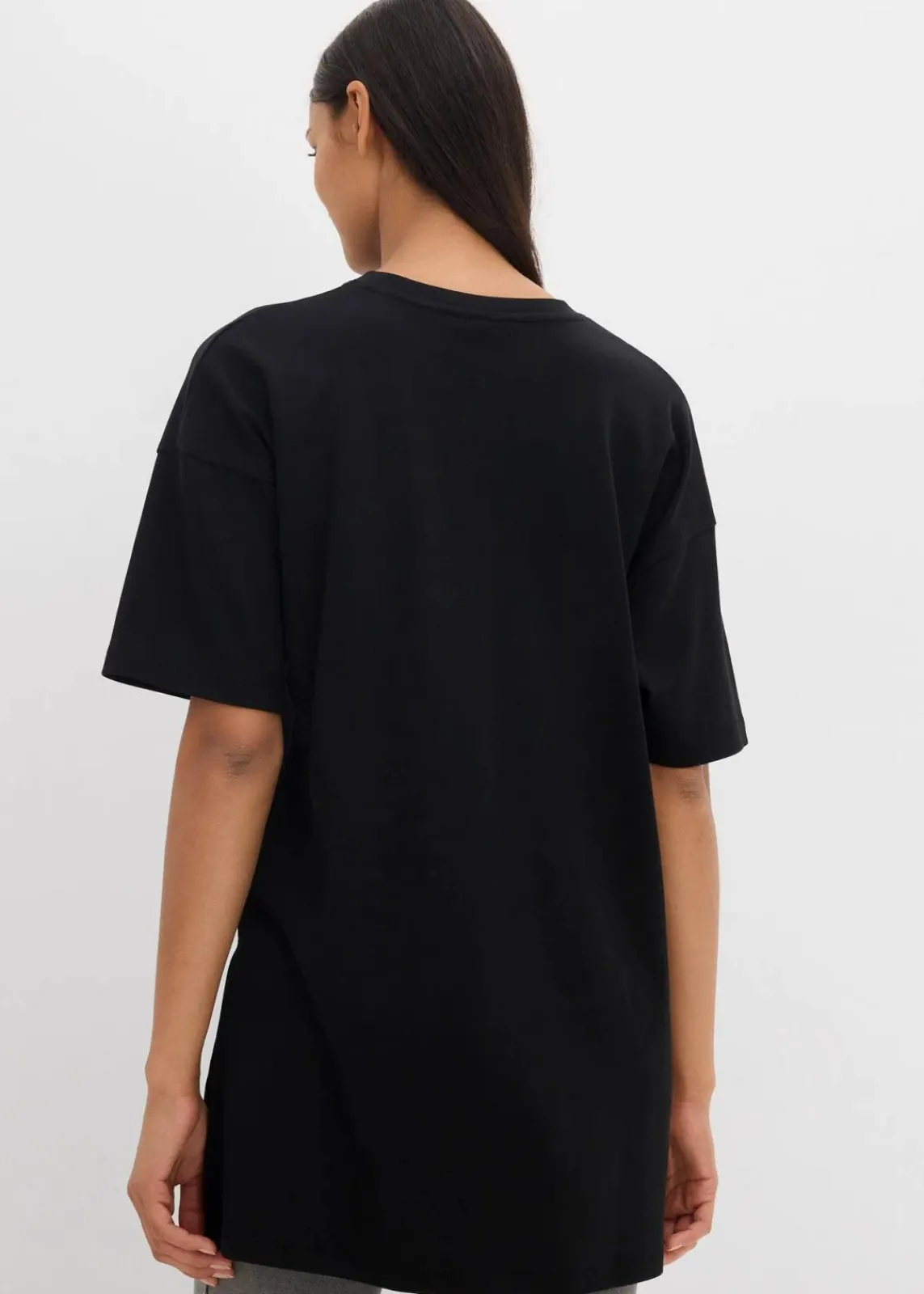 bonprix Shirts & Tops|Nachhaltigere Materialien^Oversize-Longshirt aus reiner Bio-Baumwolle schwarz bedruckt