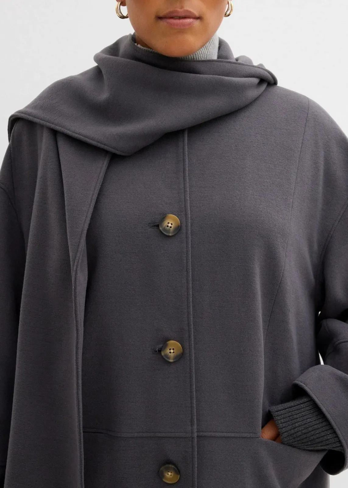 bonprix Bekleidung·Hosen|Jacken & Mäntel^Oversize-Mantel mit zwei dezenten Nahttaschen schiefergrau