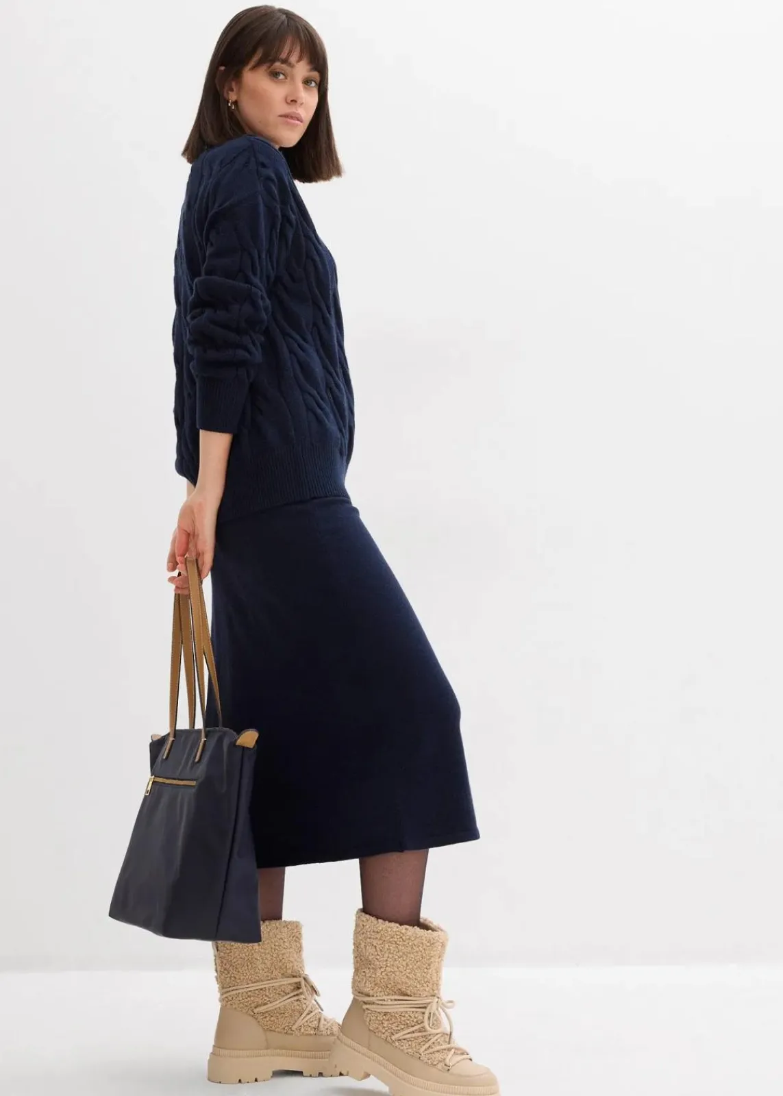 bonprix Bekleidung·Umstandsmode|Strickmode^Oversize-Pullover aus softem Viskose-Mix dunkelblau