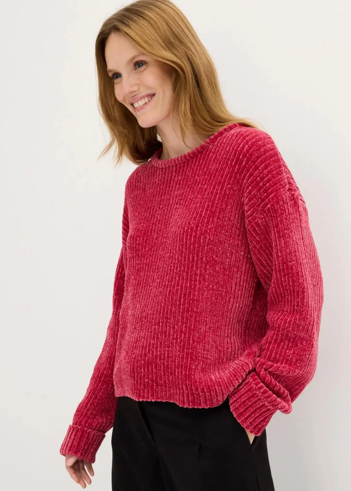 bonprix Strickmode|Nachhaltigere Materialien^Oversize-Pullover aus weichem Chenille beerenrot