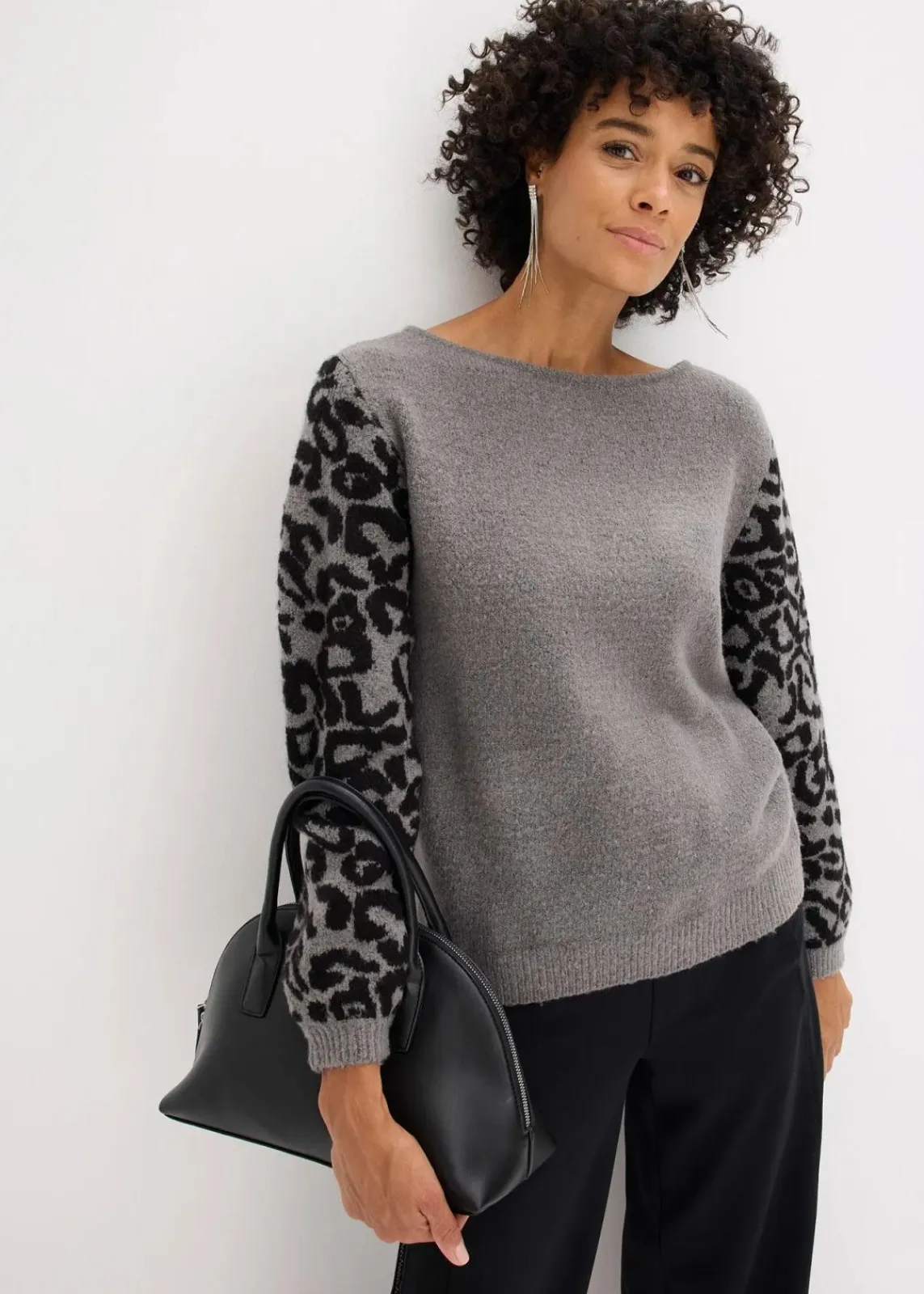 bonprix Bekleidung·Umstandsmode|Bekleidung·Jeans^Oversize-Pullover mit Leo-Muster grau meliert/schwarz leo bedruckt