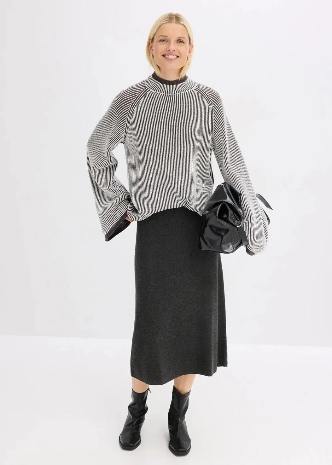 bonprix Bekleidung·Umstandsmode|Strickmode^Oversize-Pullover mit Stehkragen schiefergrau meliert