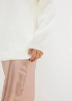 bonprix Bekleidung·Umstandsmode|Bekleidung·Jeans^Oversize-Pullover mit tiefem Rückenausschnitt wollweiß