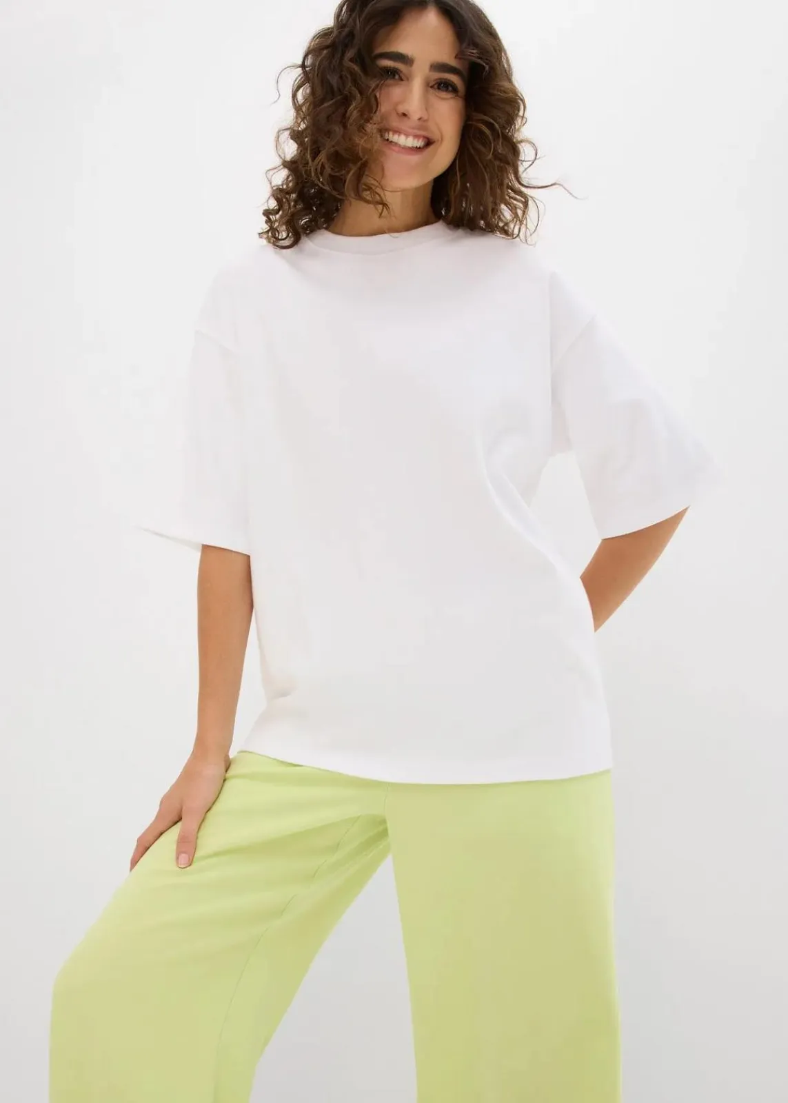 bonprix Nachhaltigere Materialien|Shirts & Tops^Oversize-Shirt aus reiner schwerer Bio-Baumwolle weiß
