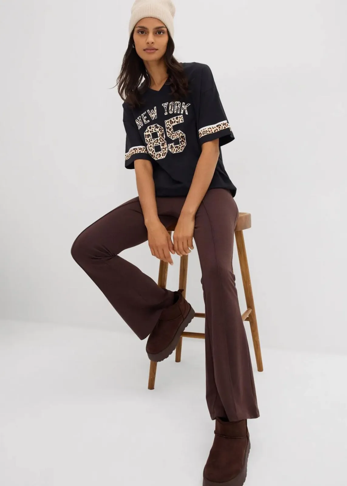 bonprix Nachhaltigere Materialien|Shirts & Tops^Oversize-Shirt aus reiner Bio-Baumwolle schwarz leo