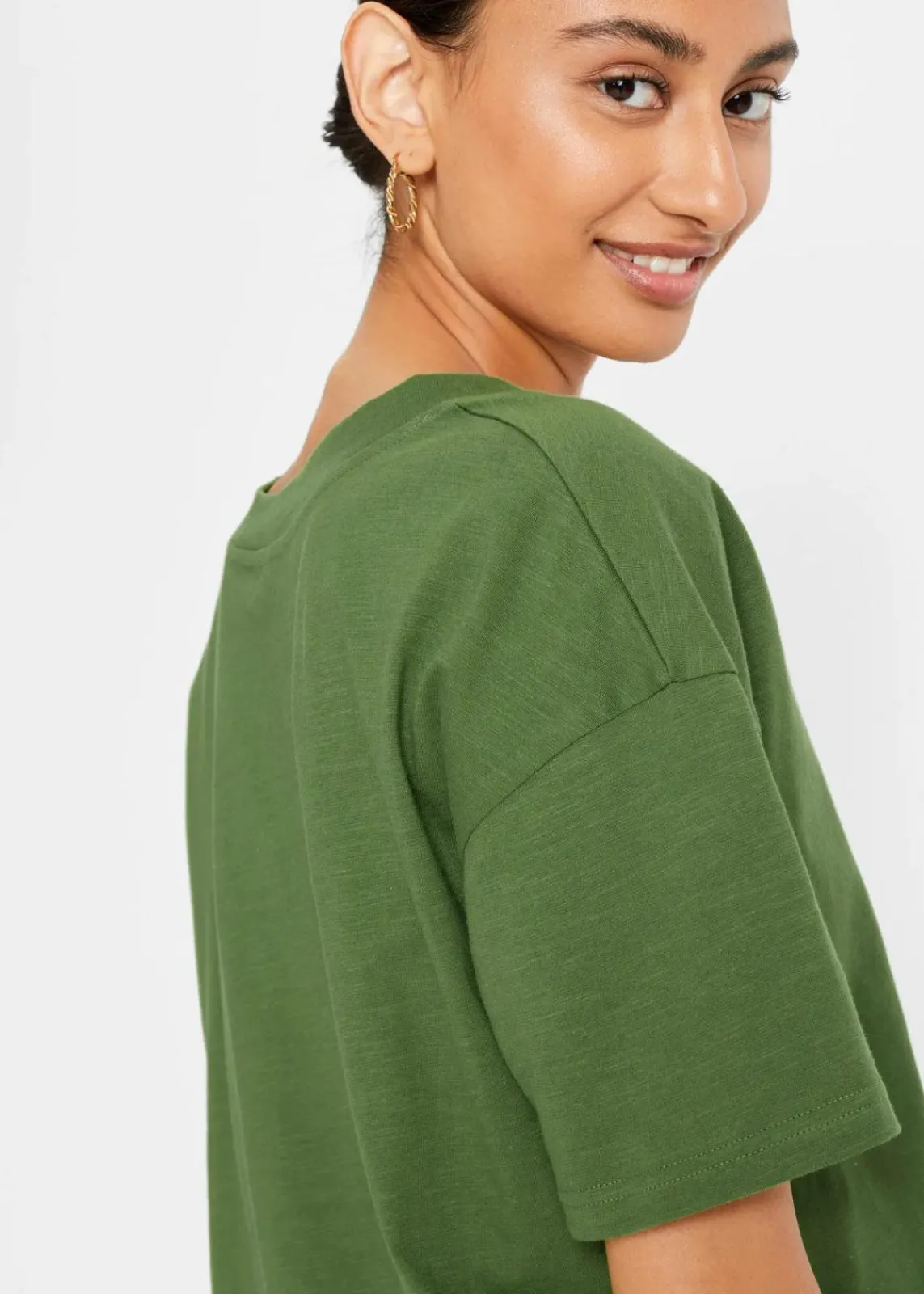 bonprix Nachhaltigere Materialien|Shirts & Tops^Oversize-Shirt aus reiner Bio-Baumwolle forstgrün