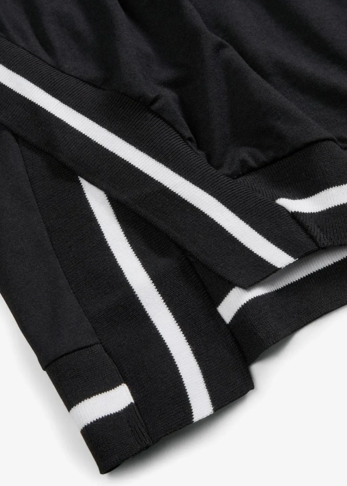 bonprix Shirts & Tops^Oversize-Shirt aus softem Viskose-Mix schwarz