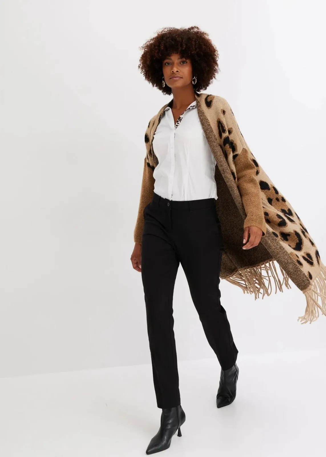 bonprix Bekleidung·Umstandsmode|Bekleidung·Jeans^Oversize-Strickjacke beige/braun/schwarz leo bedruckt