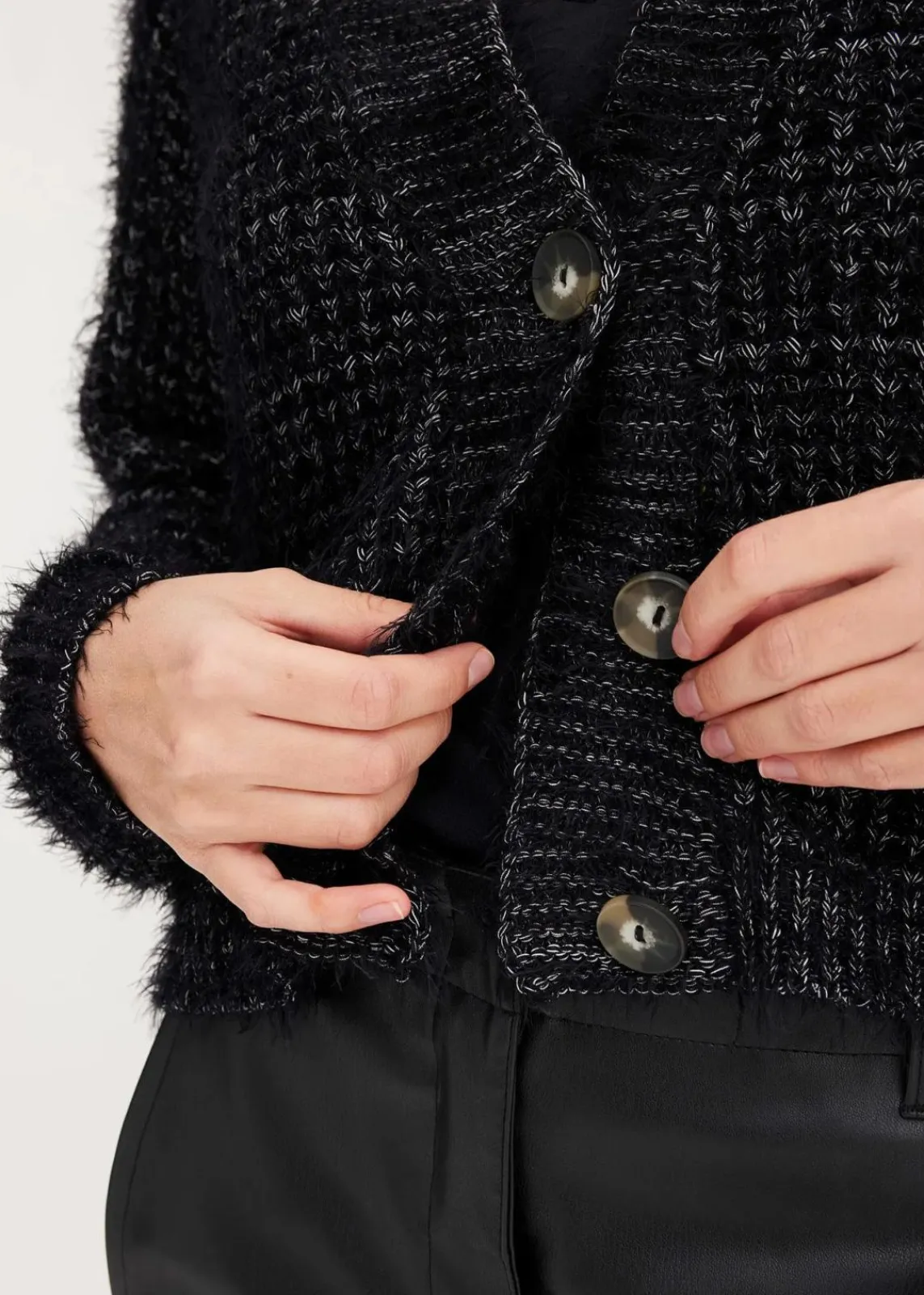 bonprix Bekleidung·Umstandsmode|Bekleidung·Jeans^Oversize-Strickjacke mit Bändchengarn schwarz