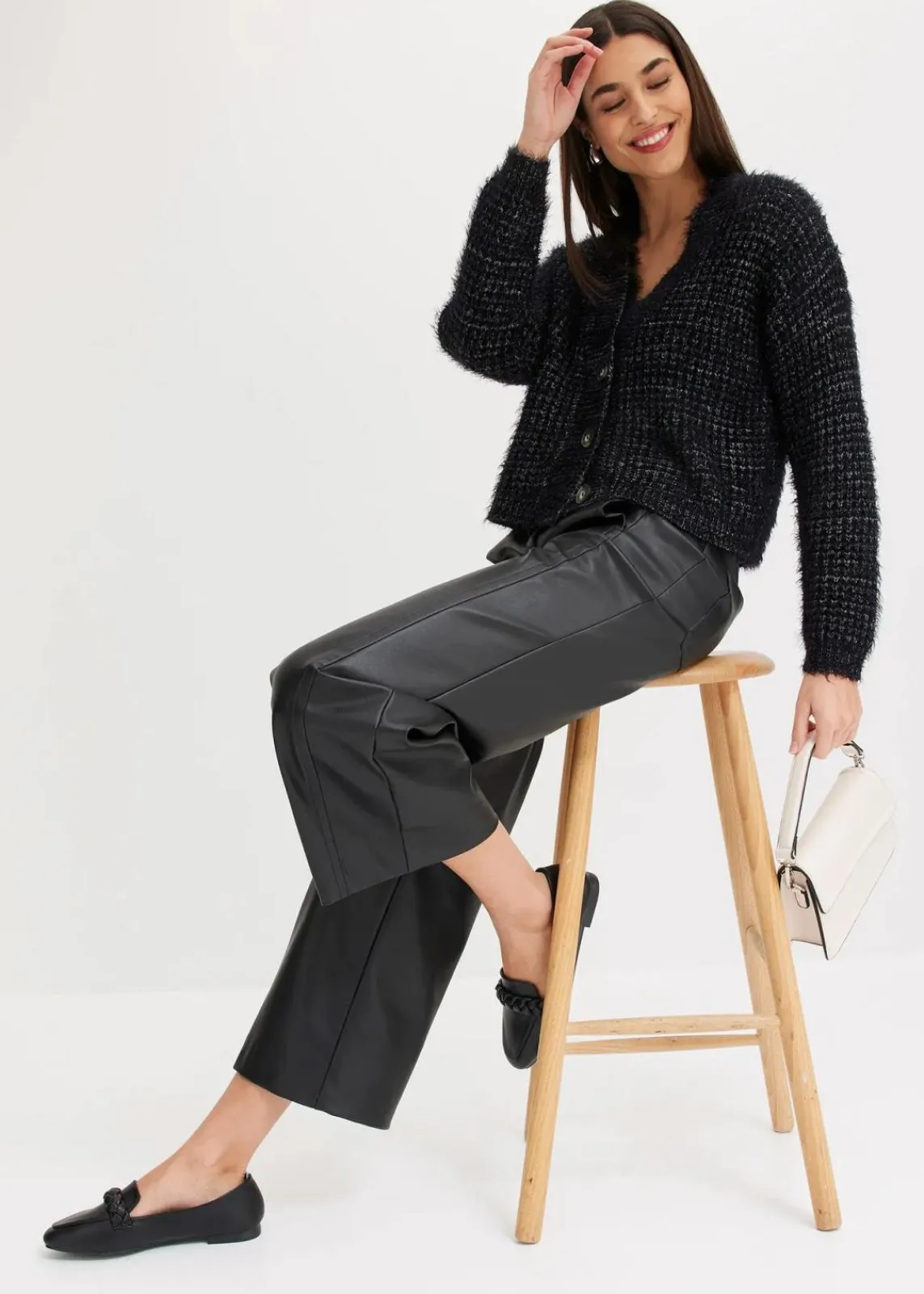 bonprix Bekleidung·Umstandsmode|Bekleidung·Jeans^Oversize-Strickjacke mit Bändchengarn schwarz