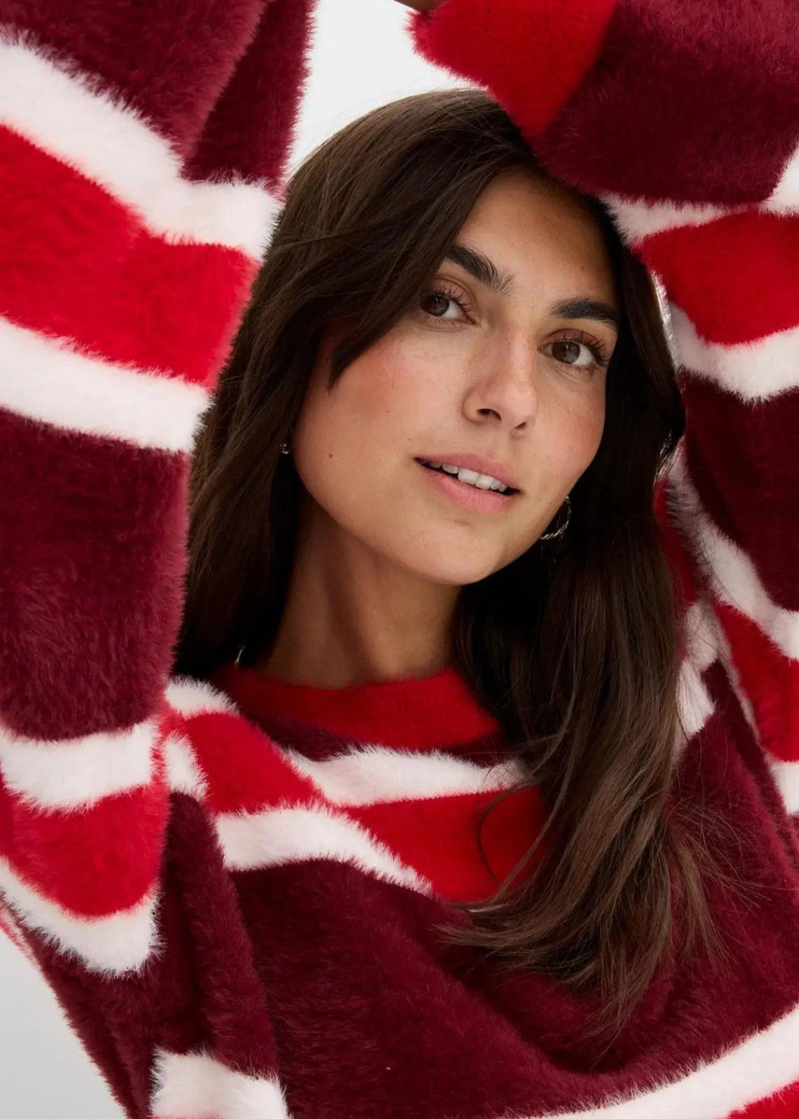 bonprix Bekleidung·Umstandsmode|Pullover & Strickjacken^Oversize-Strickpullover rubinrot/rot/wollweiß gestreift