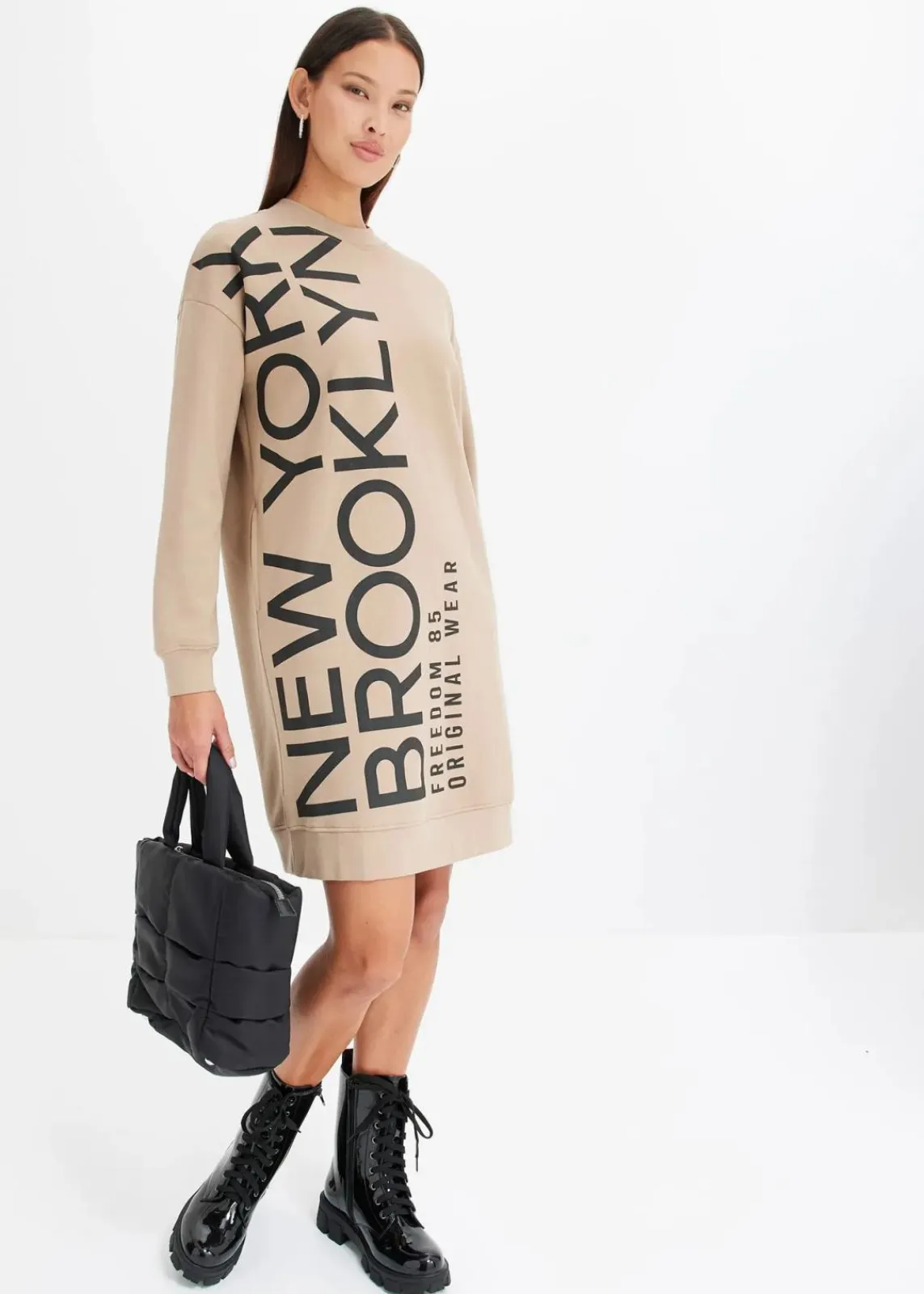 bonprix Kleider|Sweat^Oversize-Sweatkleid aus weichem Baumwoll-Mix khakibeige
