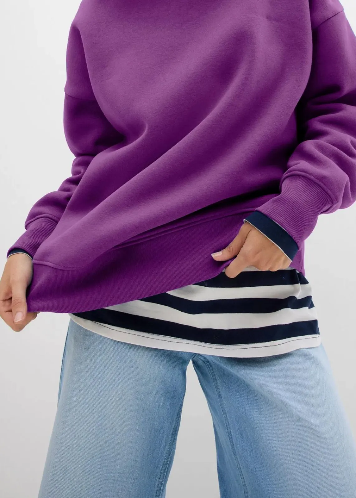 bonprix Bekleidung·Röcke|Bekleidung·Blusen & Tuniken^Oversize-Sweatshirt tiefviolett