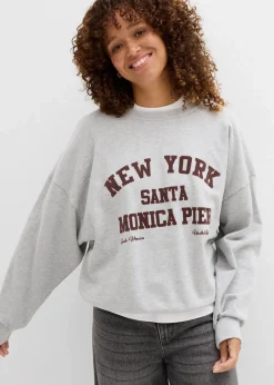 bonprix Nachhaltigere Materialien|Sweat^Oversize-Sweatshirt hellgrau meliert/weinrot bedruckt