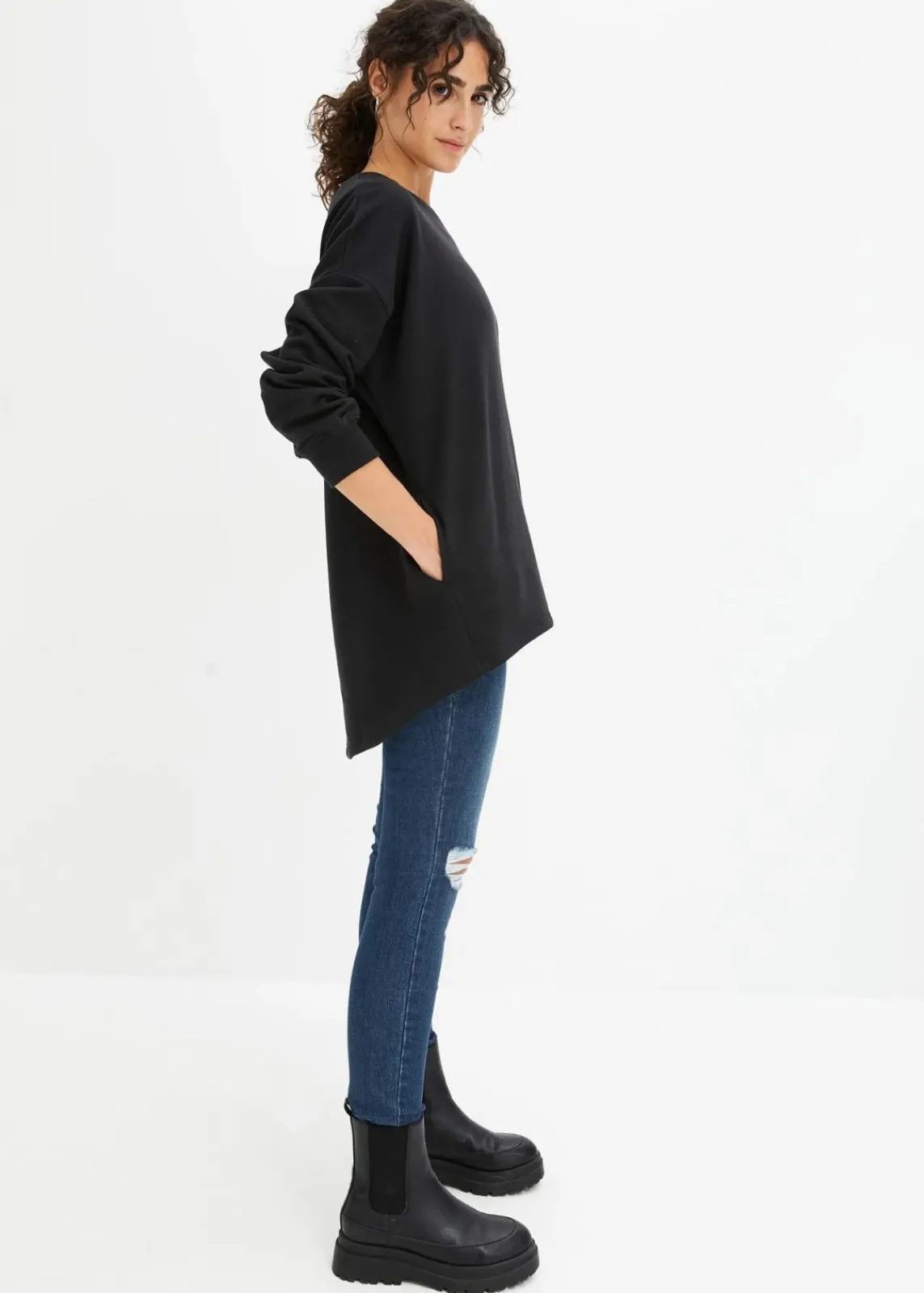 bonprix Sweat|Bekleidung·Blusen & Tuniken^Oversize-Sweatshirt aus reiner Baumwolle schwarz