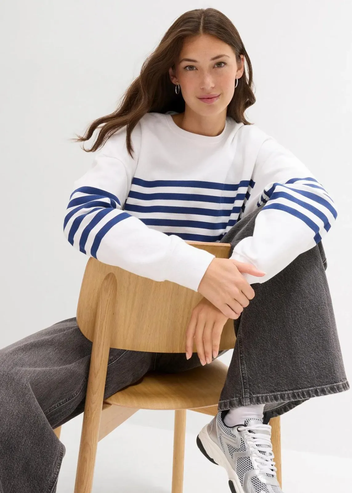 bonprix Bekleidung·Blusen & Tuniken|Sweat^Oversize-Sweatshirt aus reiner Baumwolle weiß/mitternachtsblau gestreift