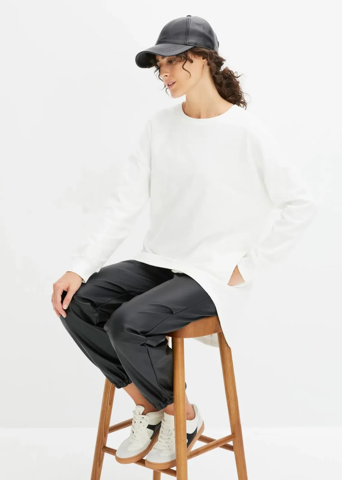 bonprix Bekleidung·Blusen & Tuniken|Sweat^Oversize-Sweatshirt aus reiner Baumwolle wollweiß