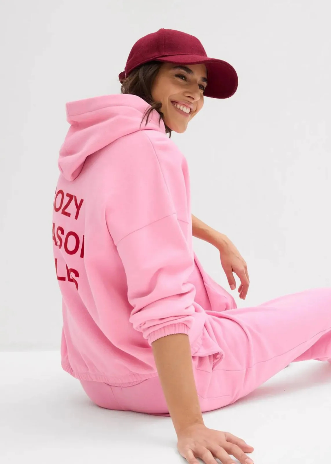 bonprix Bekleidung·Blusen & Tuniken|Nachhaltigere Materialien^Oversize-Sweatshirt aus reiner Baumwolle rosa/salsarot bedruckt